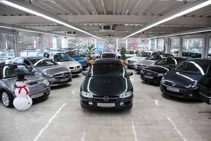 Opel Omega 150.000 km 2.990 &euro; Essen 45356