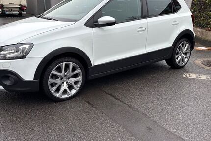 VW Polo 98.940 km 10.750 &euro; Gelsenkirchen 45881