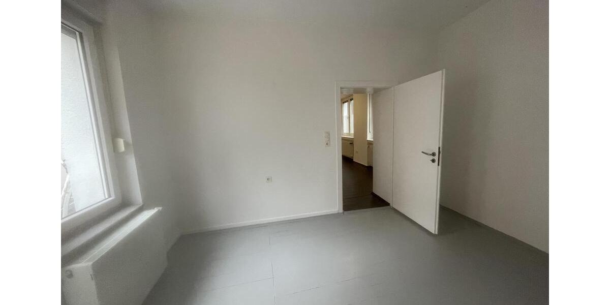 Erdgeschoßwohnung Dortmund Innenstadt West - 4 Zimmer, 80 m&sup2;, 900&euro; | Angebot:25097994