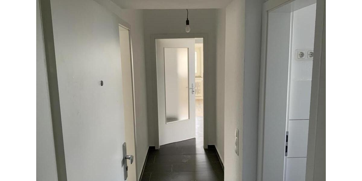 Dachgeschoßwohnung Gelsenkirchen Gelsenkirchen-Mitte - 3 Zimmer, 54 m&sup2;, 409&euro; | Angebot:26180111