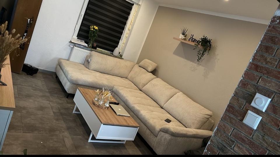 Doppelhaushälfte mit Pool für die kleine Familie 6 zimmer