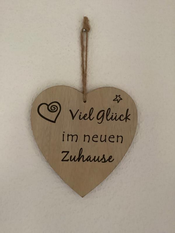 Gemütliche 2-Zi.-Whg. mit neuem Bad und sonnigem Balkon zimmer