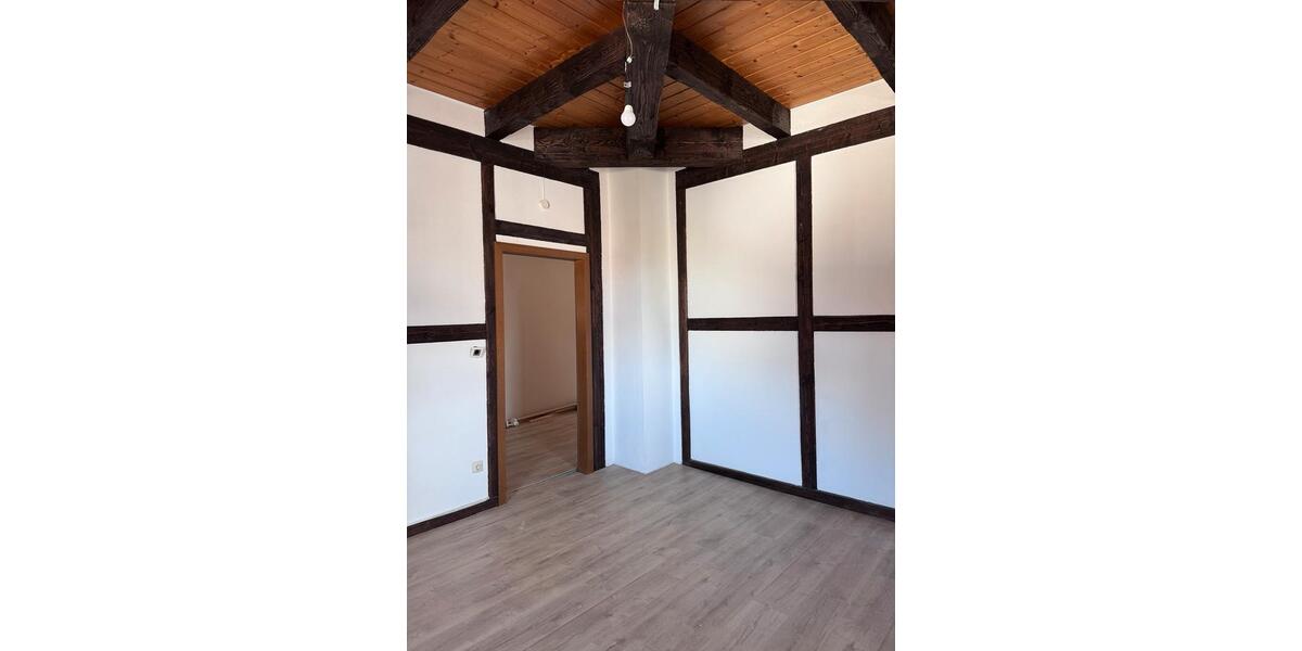 Dachgeschoßwohnung Witten - 2 Zimmer, 60 m&sup2;, 720&euro; | Angebot:26227611