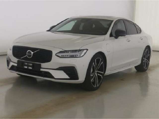S90
