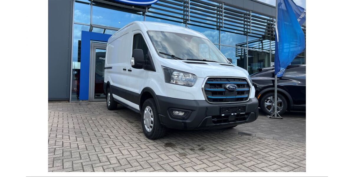 Ford Transit 1.204 km 35.590 &euro; Mülheim an der Ruhr 45478