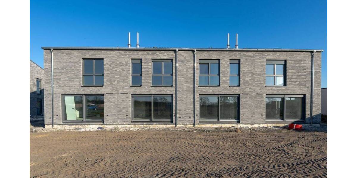 Exklusive Doppelhaushälfte zum Erstbezug KFW-55ee - Fußbodenkühlung - Kamin uvm. 3 zimmer