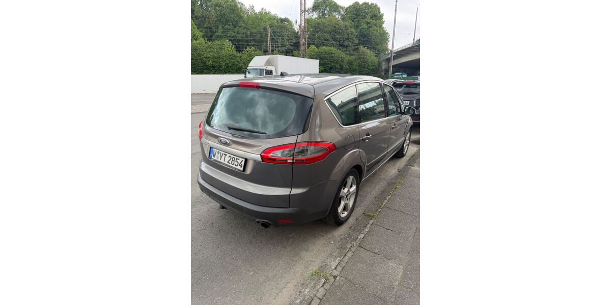 Ford S-Max 150.000 km 7.500 &euro; Wuppertal 42277