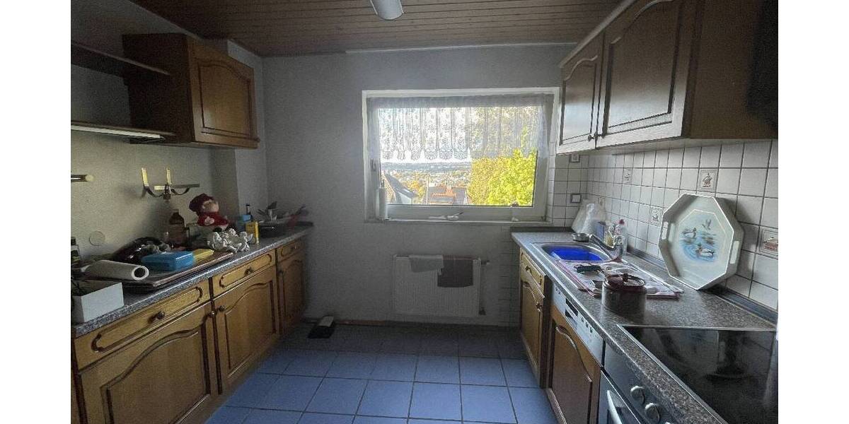 SIE SUCHEN, WIR HABEN - DOPPELHAUSHÄLFTE MIT GROßZÜGIGEM GRUNDSTÜCK 5 zimmer