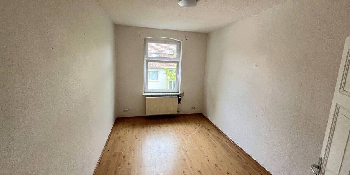 Superschöne, elegante 3 12 Raum Wohnung, mit Gartennutzung 3 zimmer