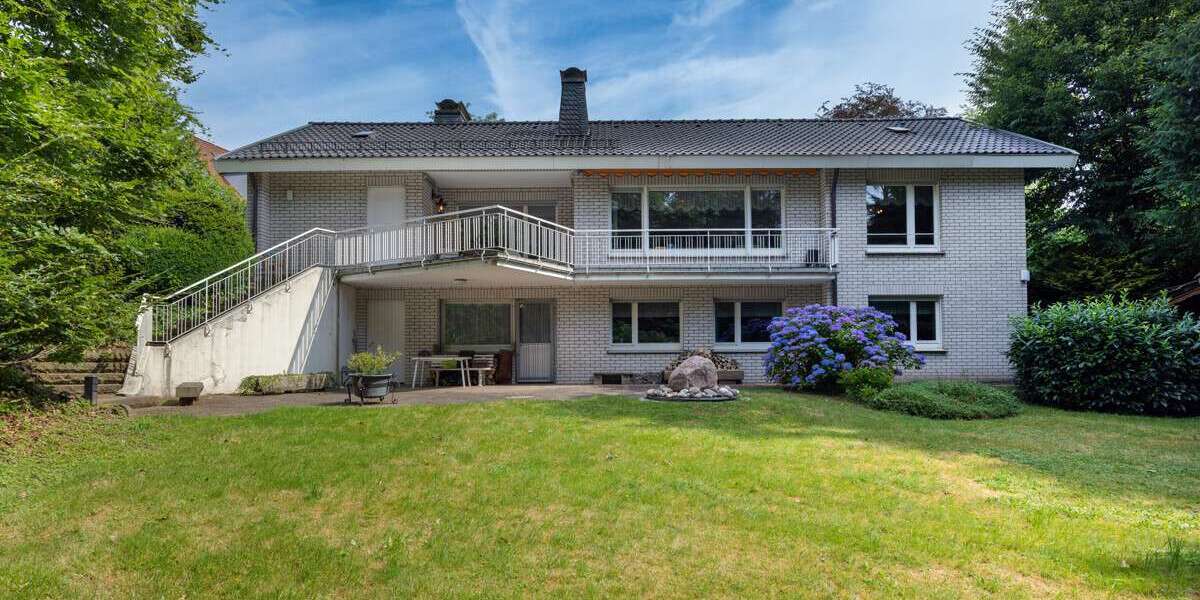 Einfamilienhaus Wuppertal Eckbusch - 6.5 Zimmer, 238 m&sup2;, 849.000&euro; | Angebot:26990924