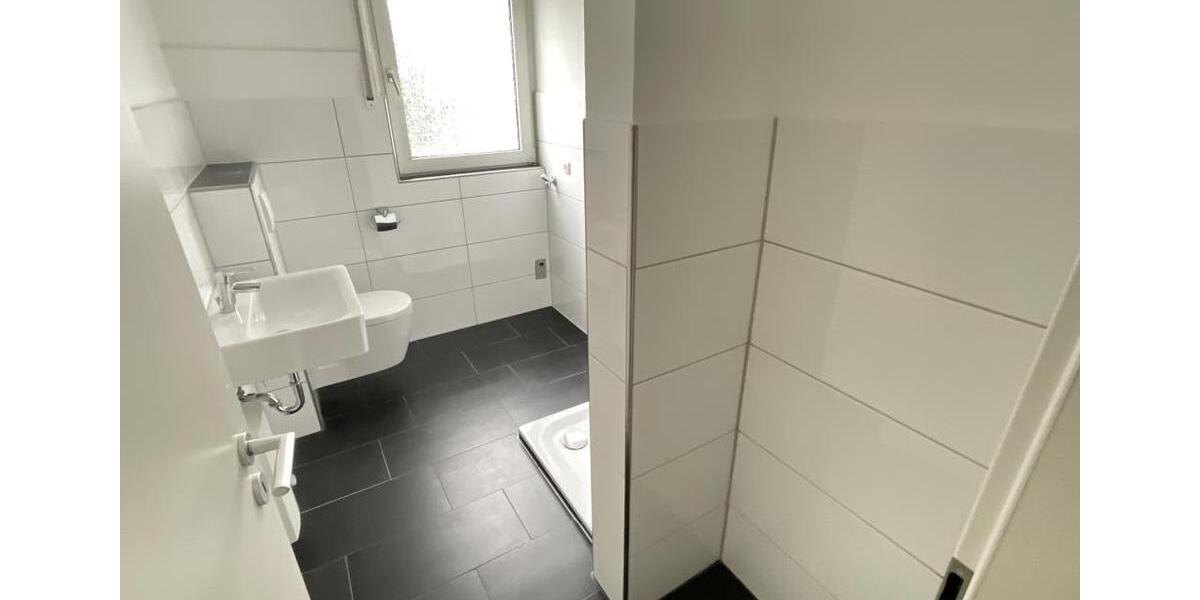 Erdgeschoßwohnung Duisburg Mittelmeiderich - 3 Zimmer, 66 m&sup2;, 579&euro; | Angebot:25258295