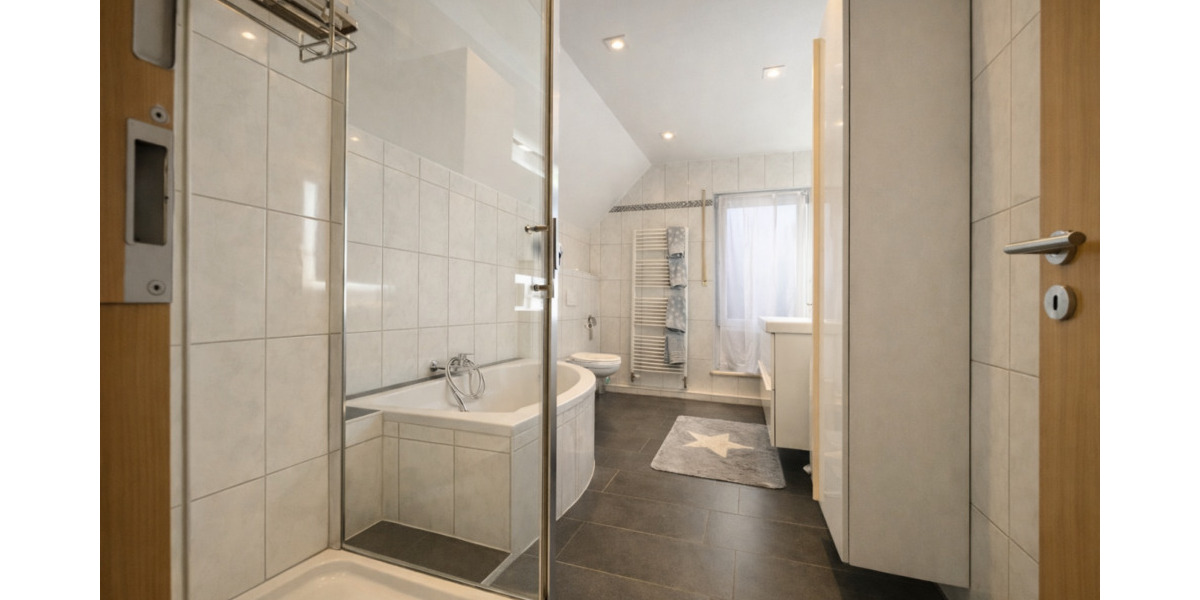 Doppelhaushälfte Oberhausen Schmachtendorf - 5 Zimmer, 136 m&sup2;, 569.000&euro; | Angebot:25339867