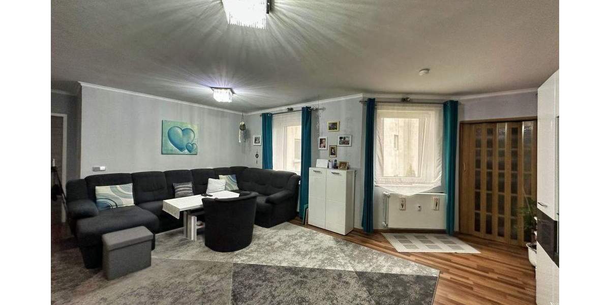 renovierte 3 Zimmer Wohnung, vollmöbliert 3 zimmer