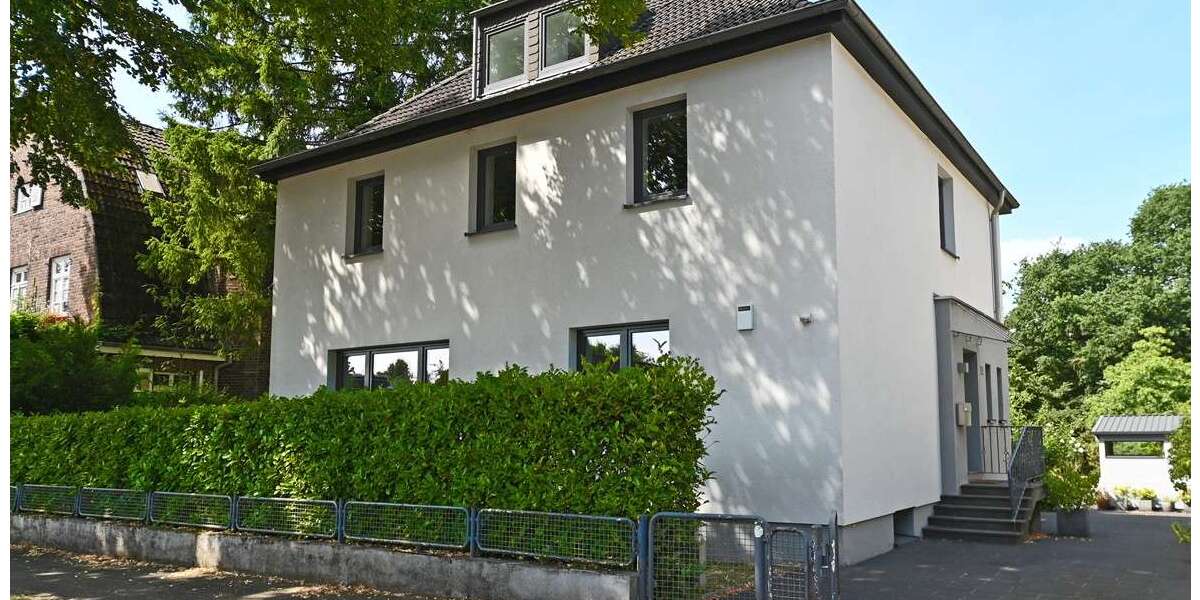 Haus zum Kaufen in Ratingen 1.195.000 € 208 m² 8 zimmer