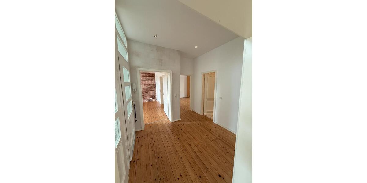 Etagenwohnung Wuppertal Arrenberg - 4 Zimmer, 100 m&sup2;, 1.360&euro; | Angebot:25406234