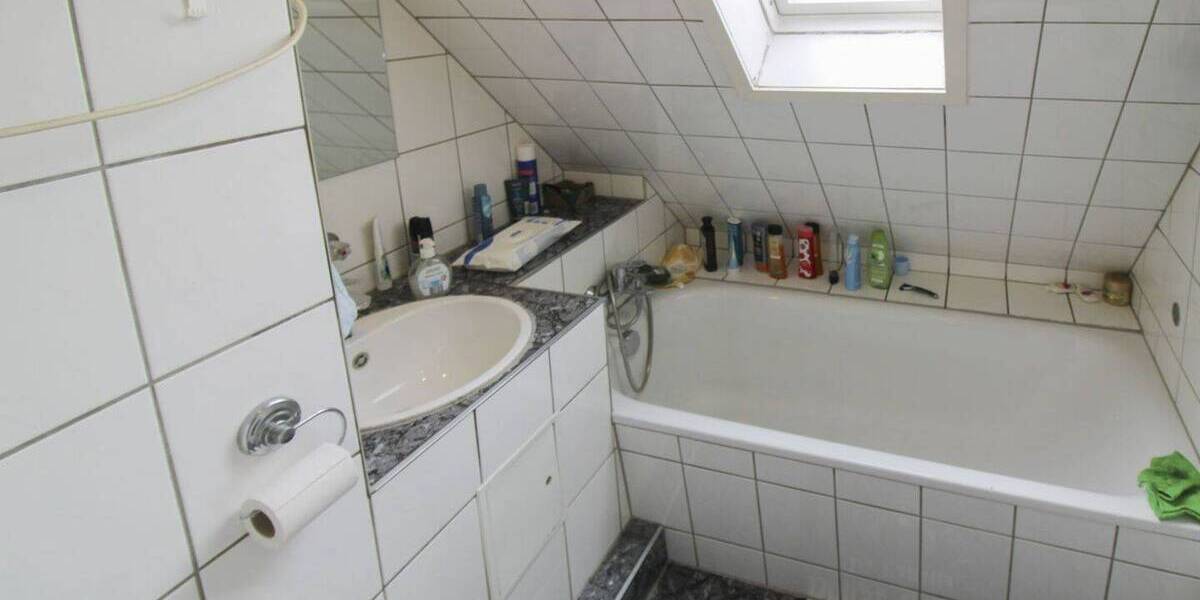 Etagenwohnung Essen Bergerhausen - 2 Zimmer, 56 m&sup2;, 120.000&euro; | Angebot:26789705