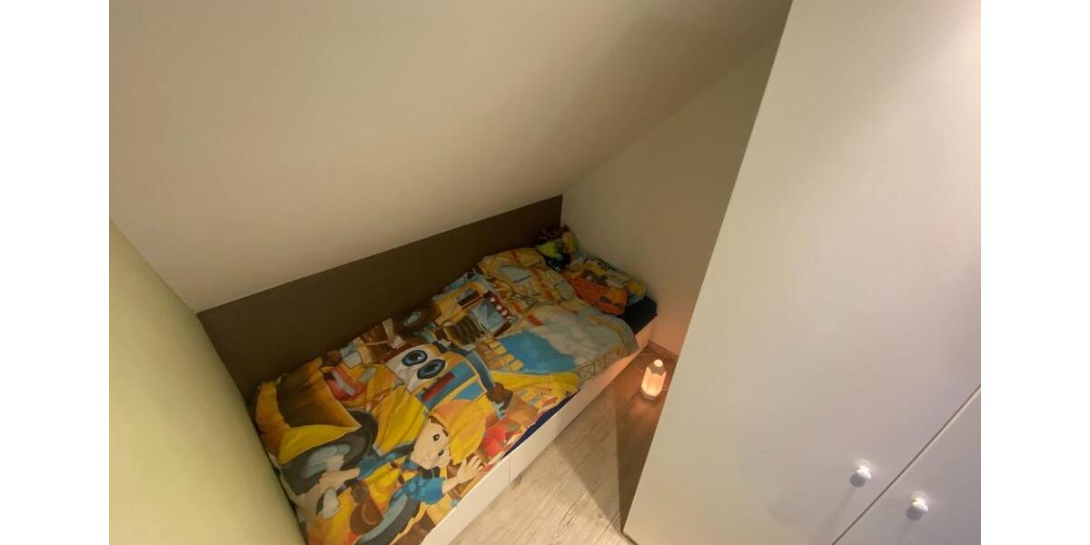 Doppelhaushälfte Duisburg Huckingen - 7 Zimmer, 120 m&sup2;, 599.000&euro; | Angebot:25580077