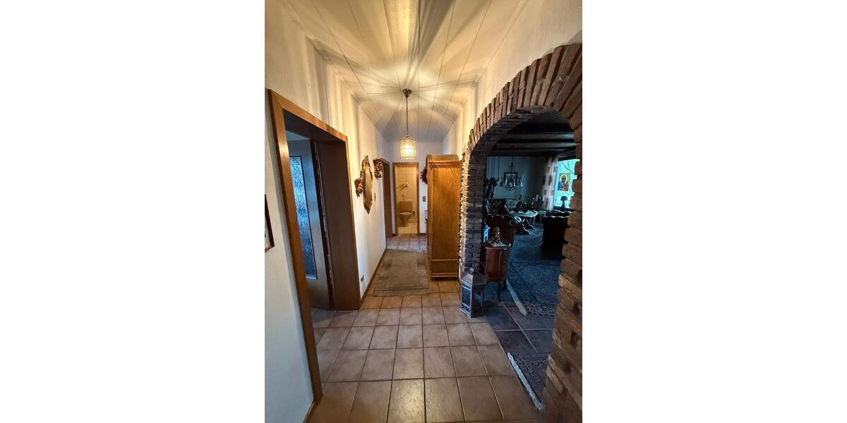 Etagenwohnung Duisburg Mittelmeiderich - 3 Zimmer, 94 m&sup2;, 145.000&euro; | Angebot:26380330