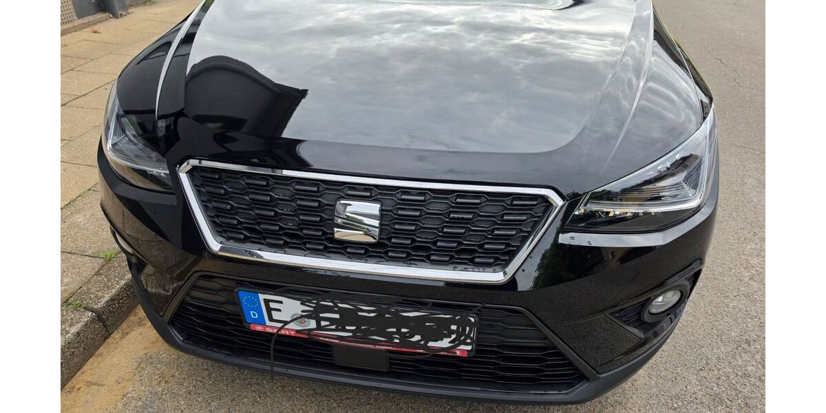 Seat Arona 49.000 km 13.500 &euro; Essen 45357