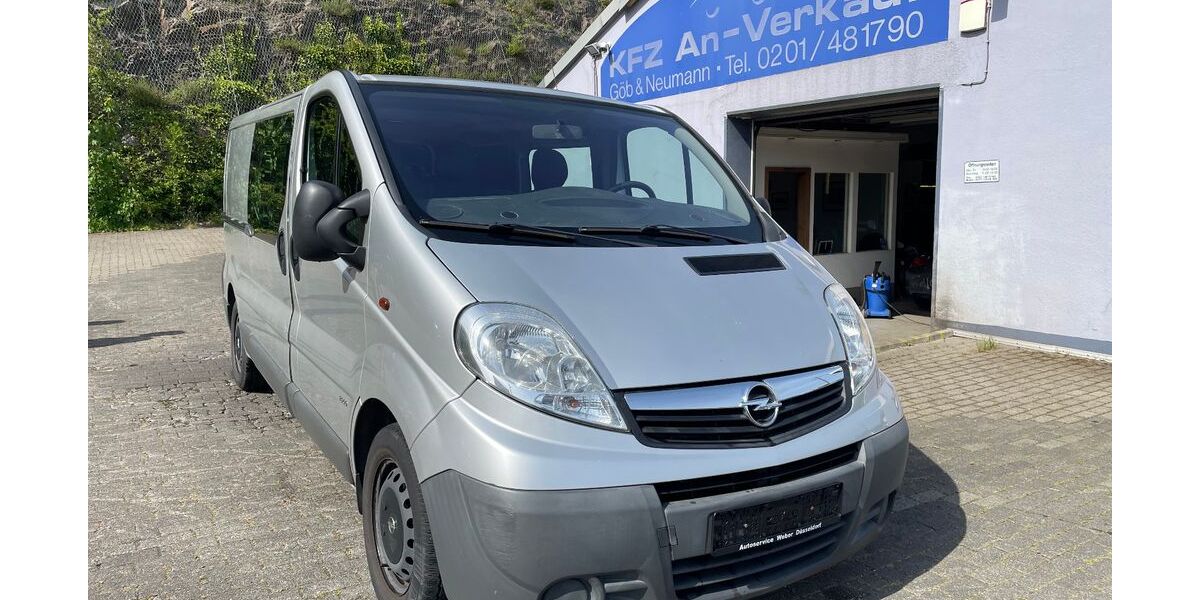 Opel Vivaro 137.000 km 7.990 &euro; Essen 45257