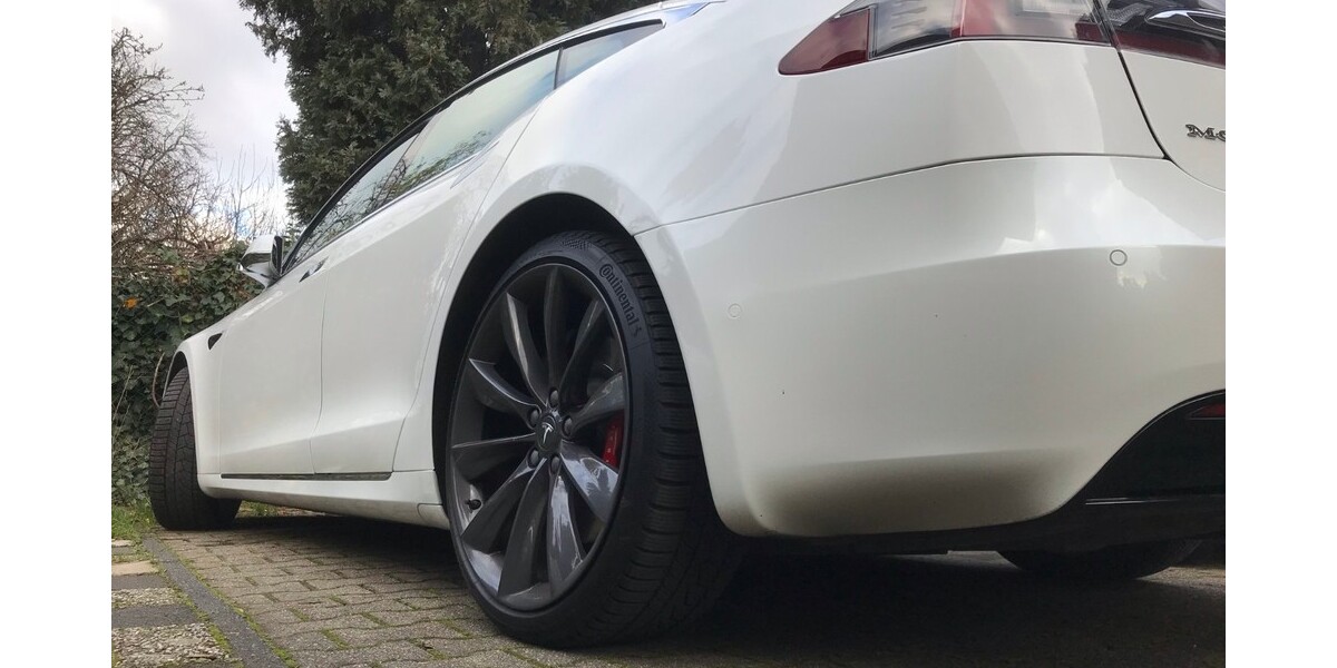 Tesla Model S 132.000 km 29.900 &euro; Herne 44623