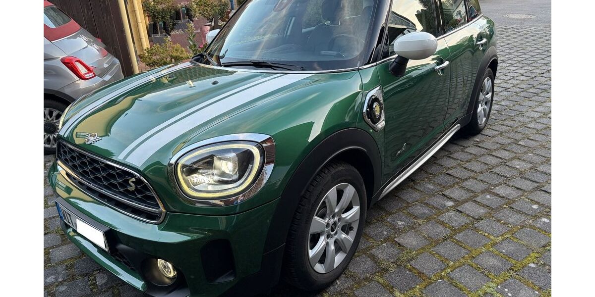 Mini Countryman SE (Cooper) 69.122 km 22.900 &euro; Witten 58452