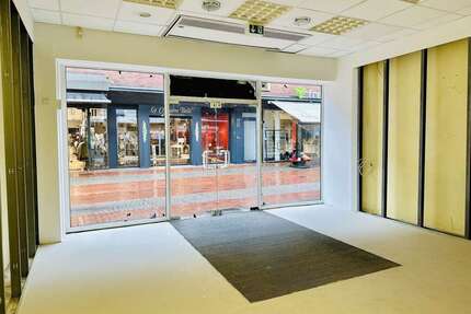 Einzelhandel in Dinslaken 2.500 € 105 m²