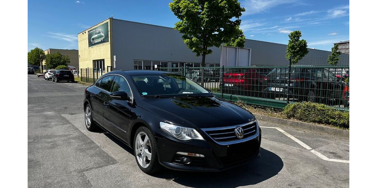 VW Passat 173.000 km 6.299 &euro; Essen 45143