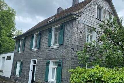 Haus Velbert Pöthen - 15 Zimmer, 260 m&sup2;, 495.000&euro; | Angebot:26907908