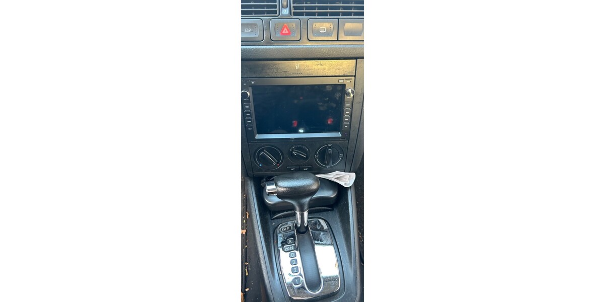 VW Golf 4 90.000 km 5.500 &euro; Wuppertal 42275