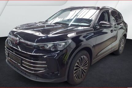 VW Tiguan 11.760 km 40.990 € Duisburg 47178