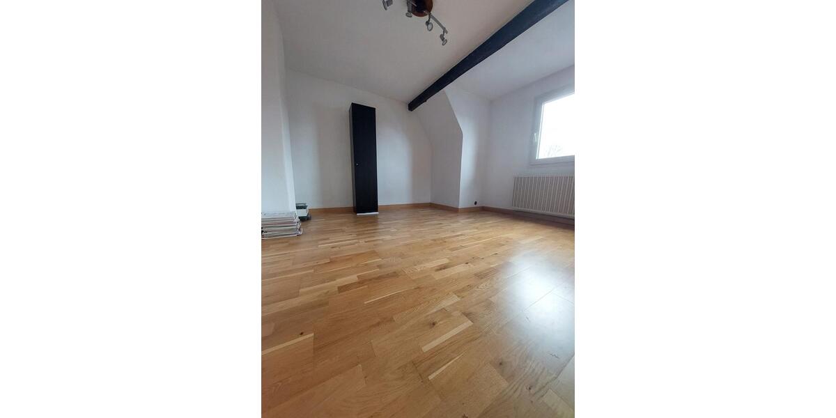 Dachgeschoßwohnung Hagen Hagen-Nord - 2 Zimmer, 70 m&sup2;, 460&euro; | Angebot:24691723