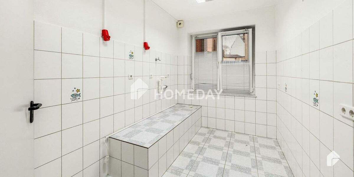 Etagenwohnung Wetter (Ruhr) Alt-Wetter - 6 Zimmer, 228 m&sup2;, 198.000&euro; | Angebot:25644768