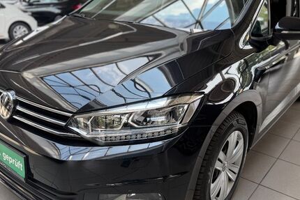 VW Touran 165.000 km 14.890 &euro; Bottrop 46236
