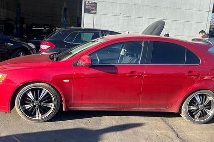 Mitsubishi Lancer 230.000 km 1.690 &euro; Essen 45326