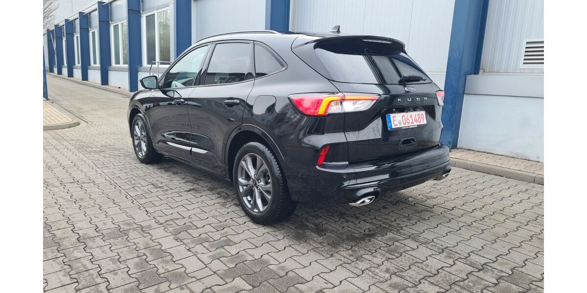 Ford Kuga 29.700 km 23.500 &euro; Essen 45276