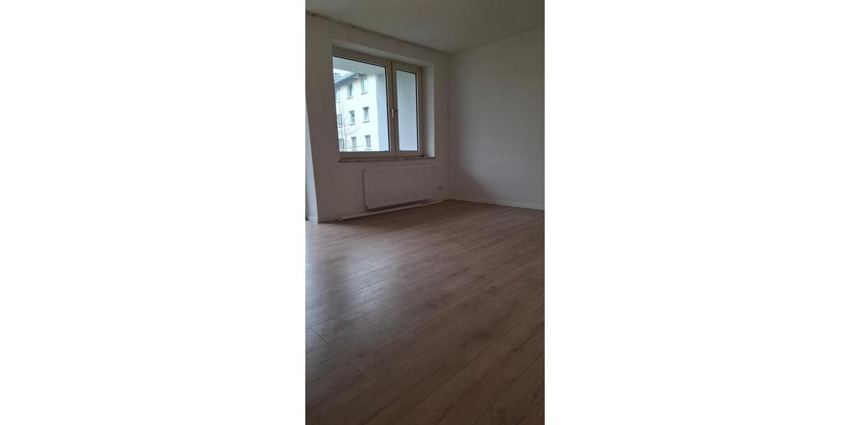 Etagenwohnung Duisburg Mittelmeiderich - 2 Zimmer, 52 m&sup2;, 680&euro; | Angebot:25616669