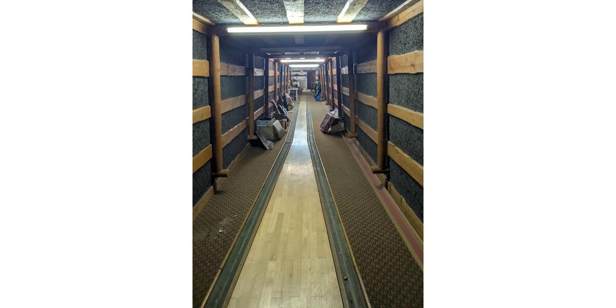 Lager, Lagerraum im Keller, Storage, Weinkeller, Kellerlager, zimmer