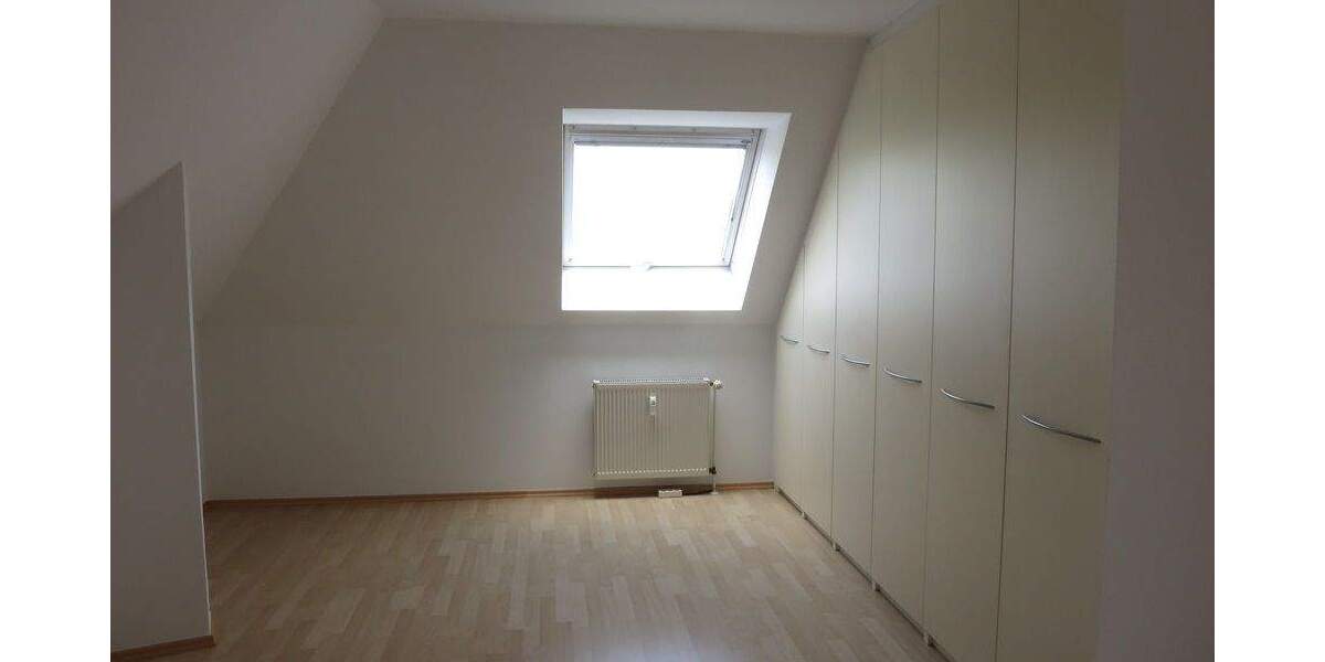 charmante DG-Wohnung in Mülheim, Stadtgrenze Oberhausen 2 zimmer