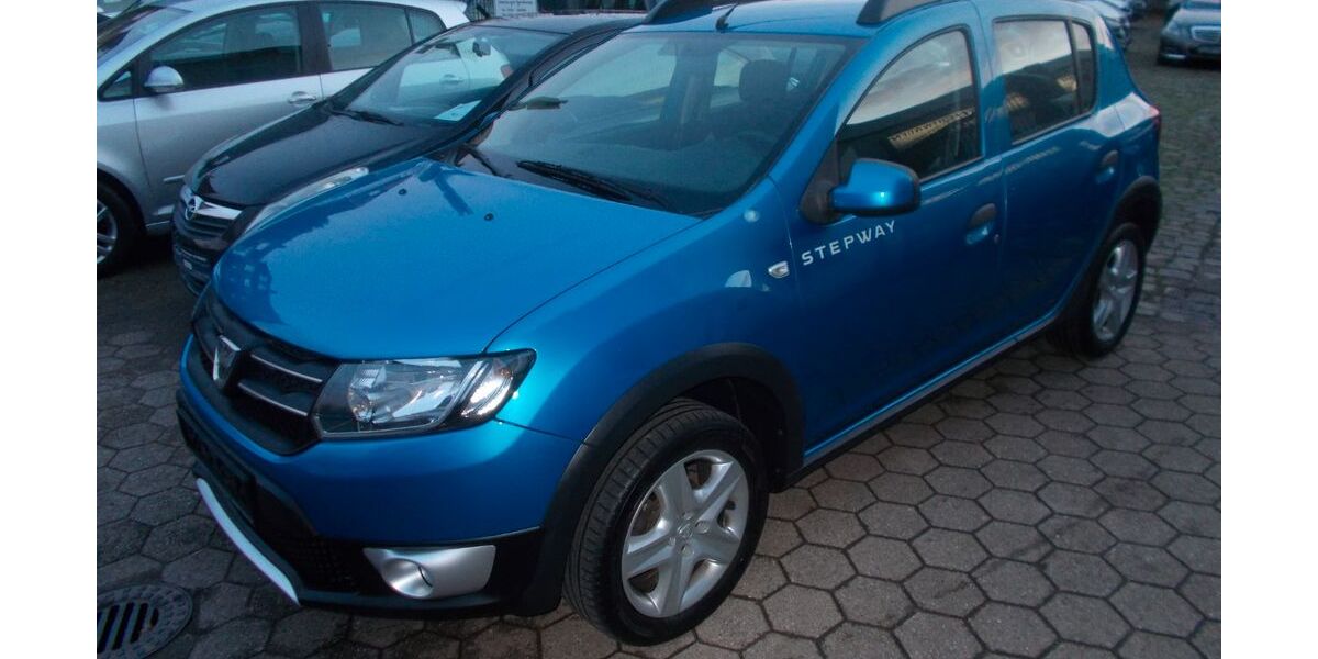 Dacia Sandero 244.000 km 5.990 € Bochum 44809