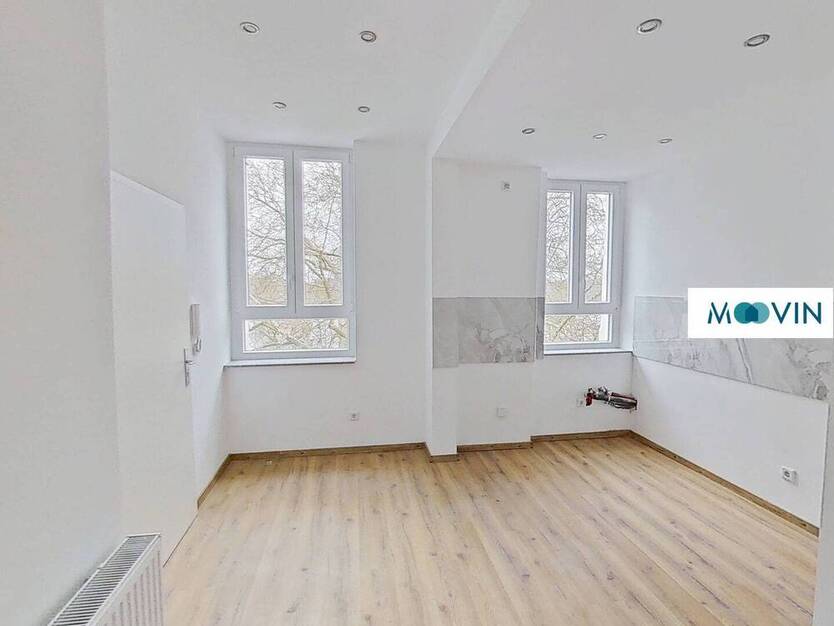 Bezaubernde und frisch modernisierte 3-Zimmer-AltbauWohnung mit Tageslichtbad