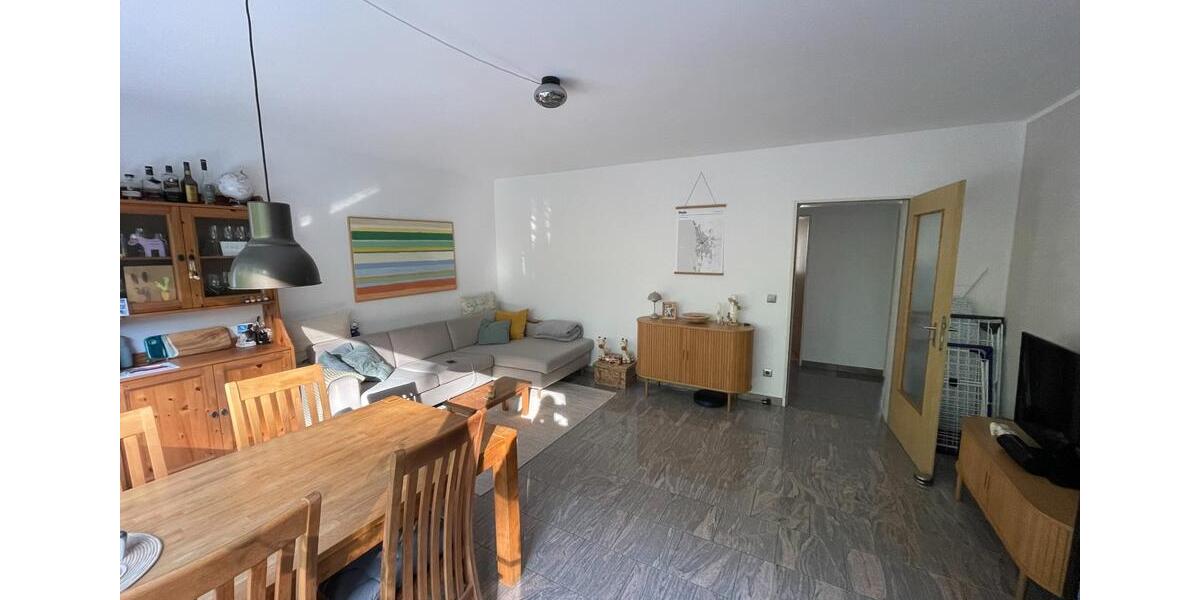 Etagenwohnung Bochum Laer - 3 Zimmer, 82 m&sup2;, 780&euro; | Angebot:26378944