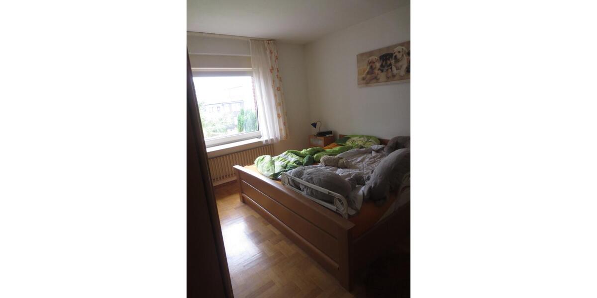 Zweifamilienhaus - ideal geeignet als Zweigenerationenhaus in RE 8 zimmer