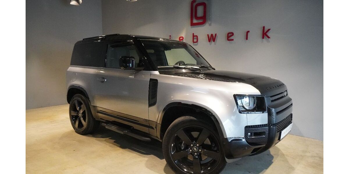 Land Rover Defender 25.000 km 94.941 € Duisburg 47228