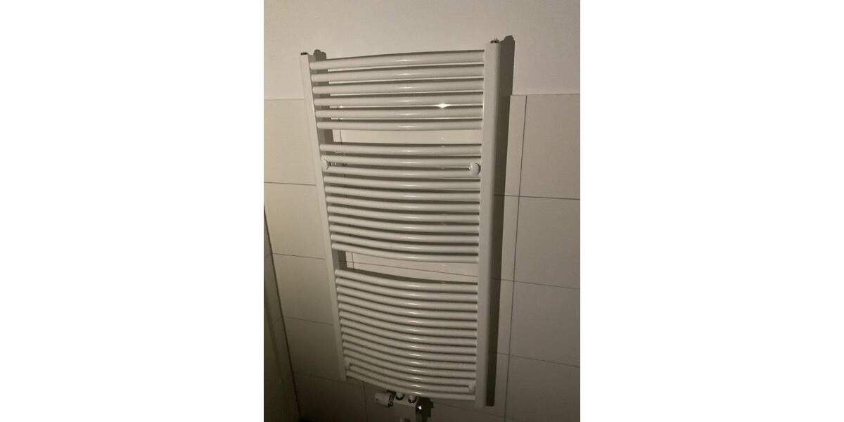 Sehr schöne sanierte 2 Zimmer Wohnung mit Balkon in Duisburg zu vermieten 2 zimmer