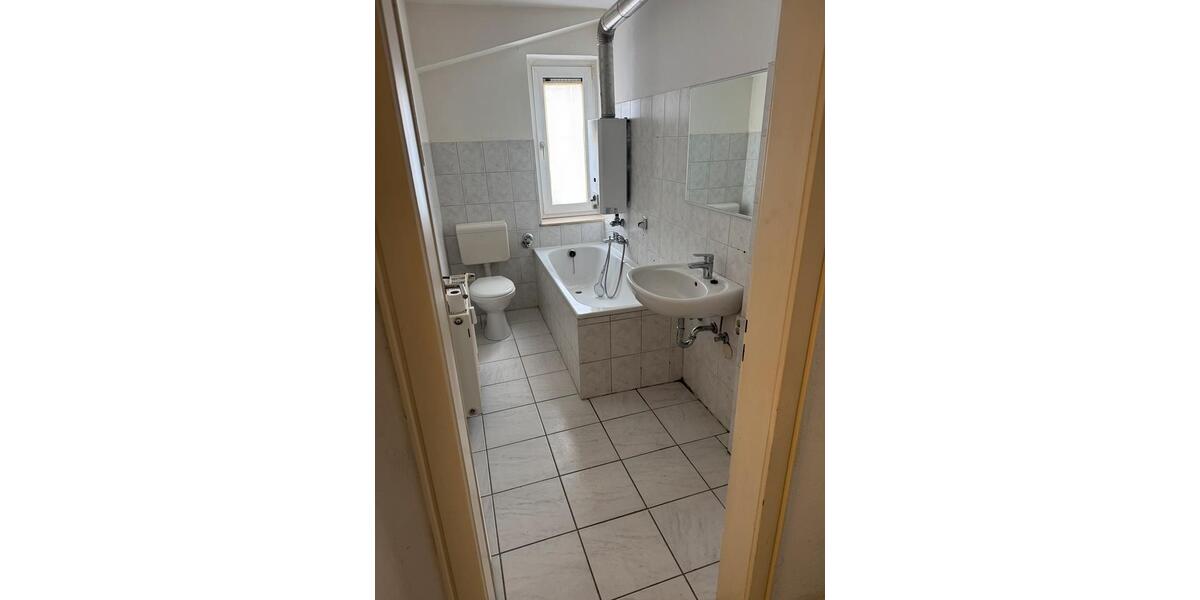 Erdgeschoßwohnung Wuppertal Unterbarmen - 2 Zimmer, 45 m&sup2;, 75.000&euro; | Angebot:26425127