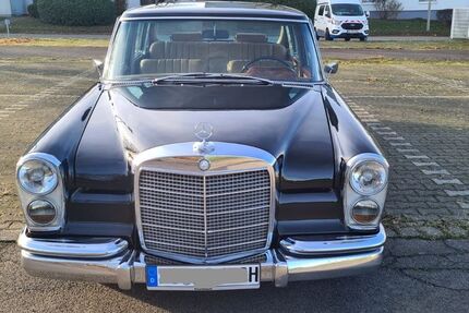 Mercedes-Benz 600 145.000 km 79.000 &euro; Dortmund 44143