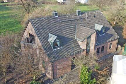 Haus Voerde Götterswickerhamm - 6 Zimmer, 200 m&sup2;, 630.000&euro; | Angebot:25529715