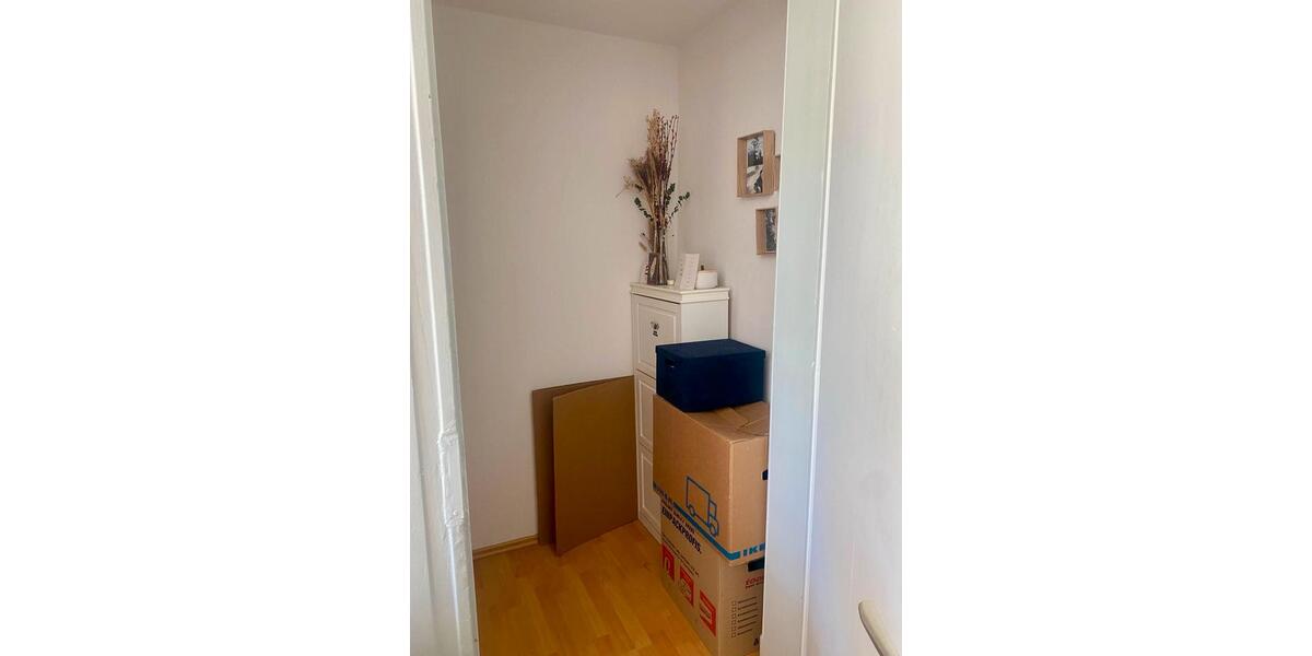 Etagenwohnung Wuppertal Elberfeld - 1 Zimmer, 40 m&sup2;, 350&euro; | Angebot:26393544