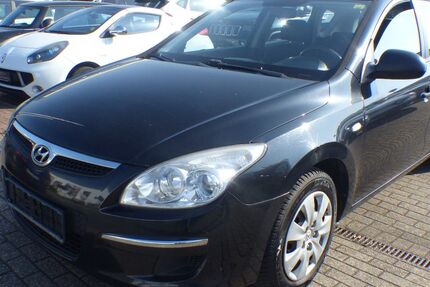 Hyundai i30 290.000 km 2.700 € Rheinberg 47495
